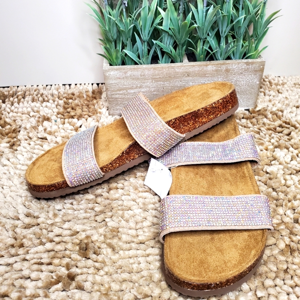 SOLD✅️Women flip-flops with sparkle straps
